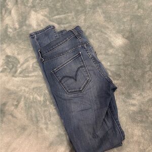 Levi's High Rise Blue Jeans